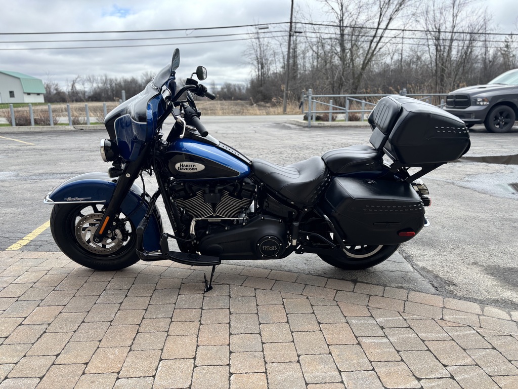 Harley-Davidson FLHCS Heritage Classic 114 2022