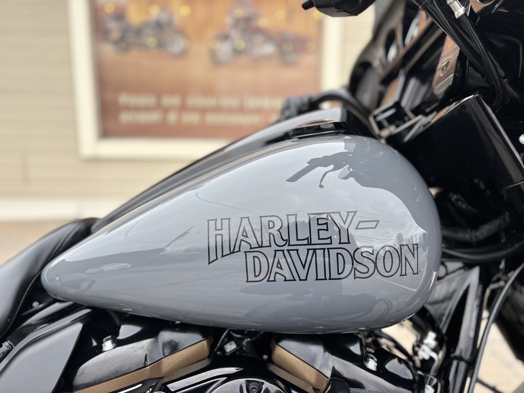 Harley-Davidson FLHXST Street Glide 2022
