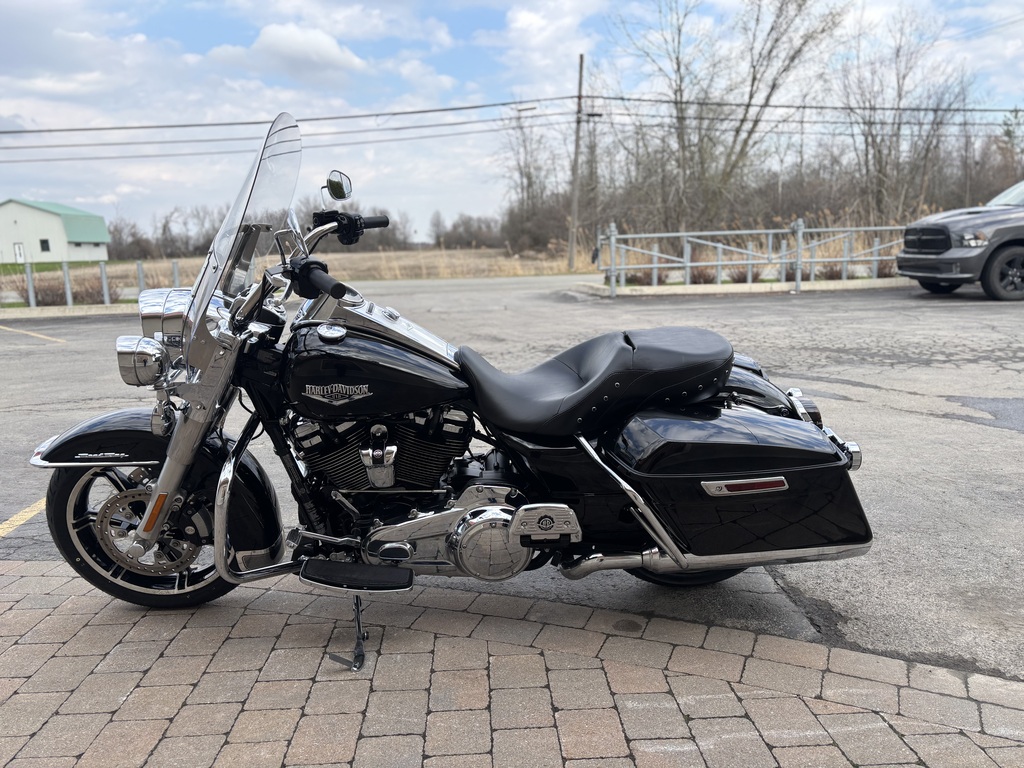 Harley-Davidson FLHR Road King 2021