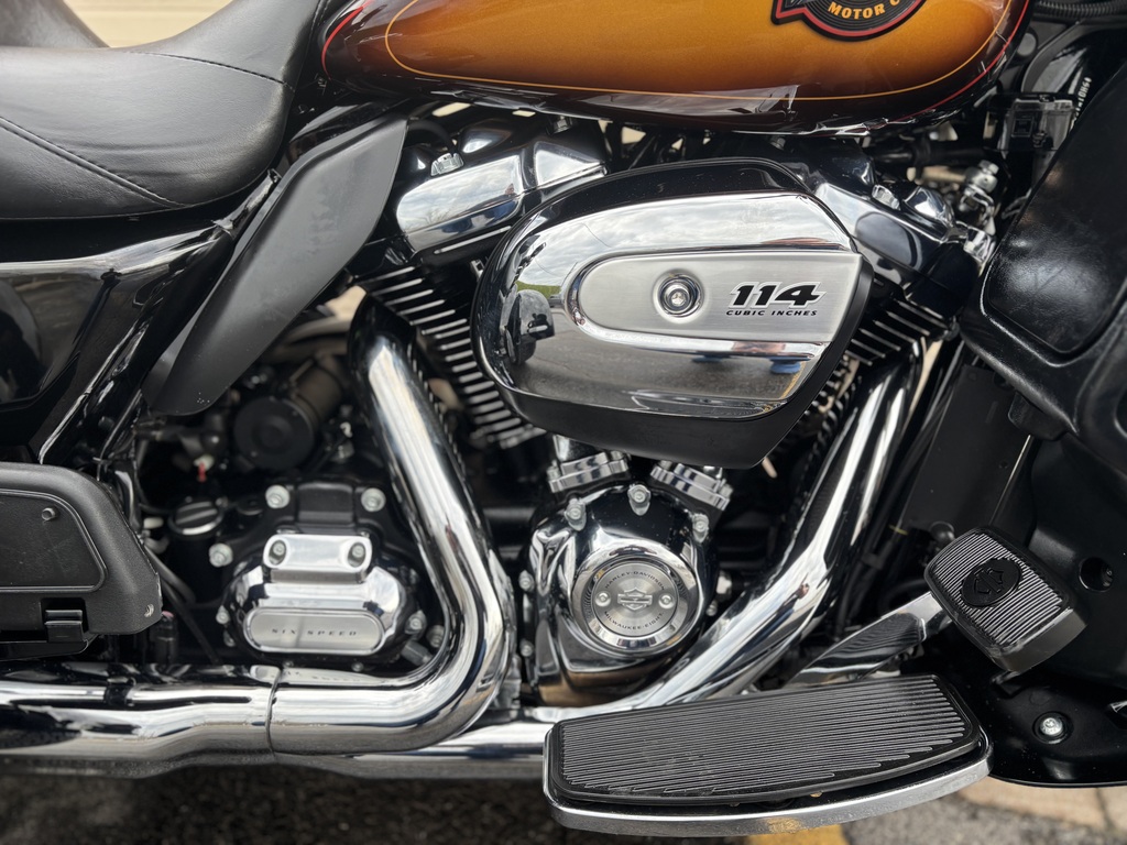 Harley-Davidson FLHTCUTG Tri Glide Ultra 2024