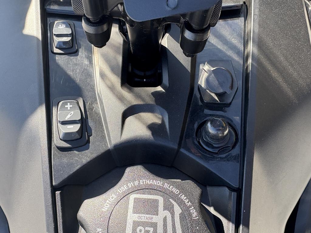 Ski-Doo GRAND TOURING 900 ACE LIMITED 2026