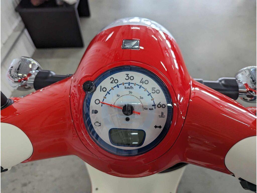 Honda Giorno 2025
