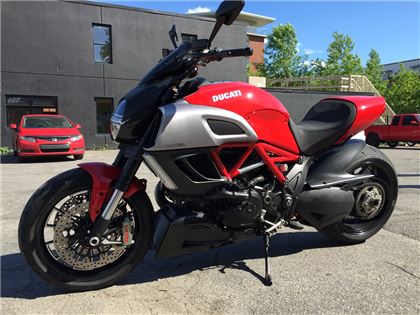 Ducati Diavel 2012