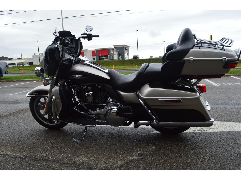 Harley-Davidson FLHTCU Electra Glide 2018