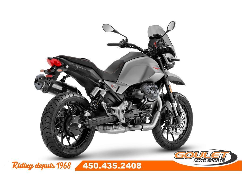Moto Guzzi V85 TT STRADA 2025