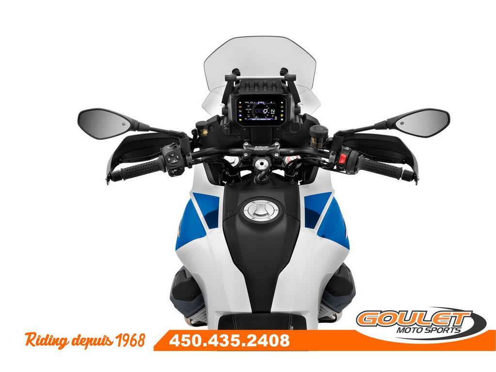 Moto Guzzi STELVIO Duecento Tributo 2025