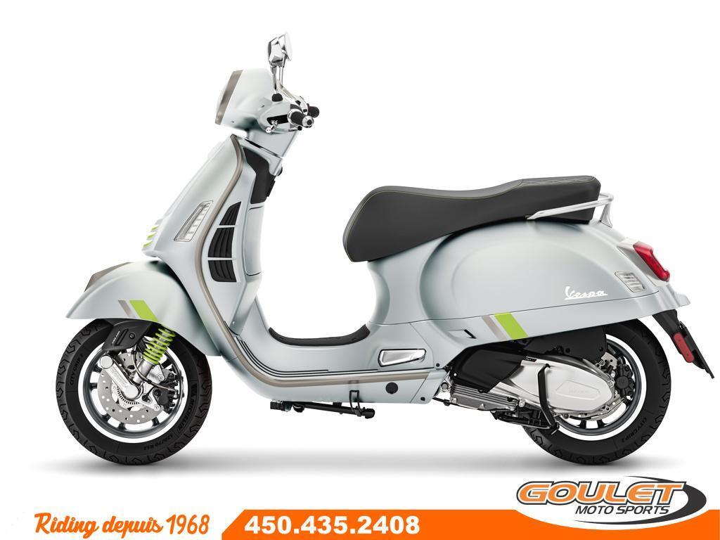 Vespa GTS 300 SUPER TECH 2023