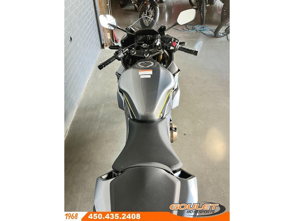 Honda CBR500R ABS 2022