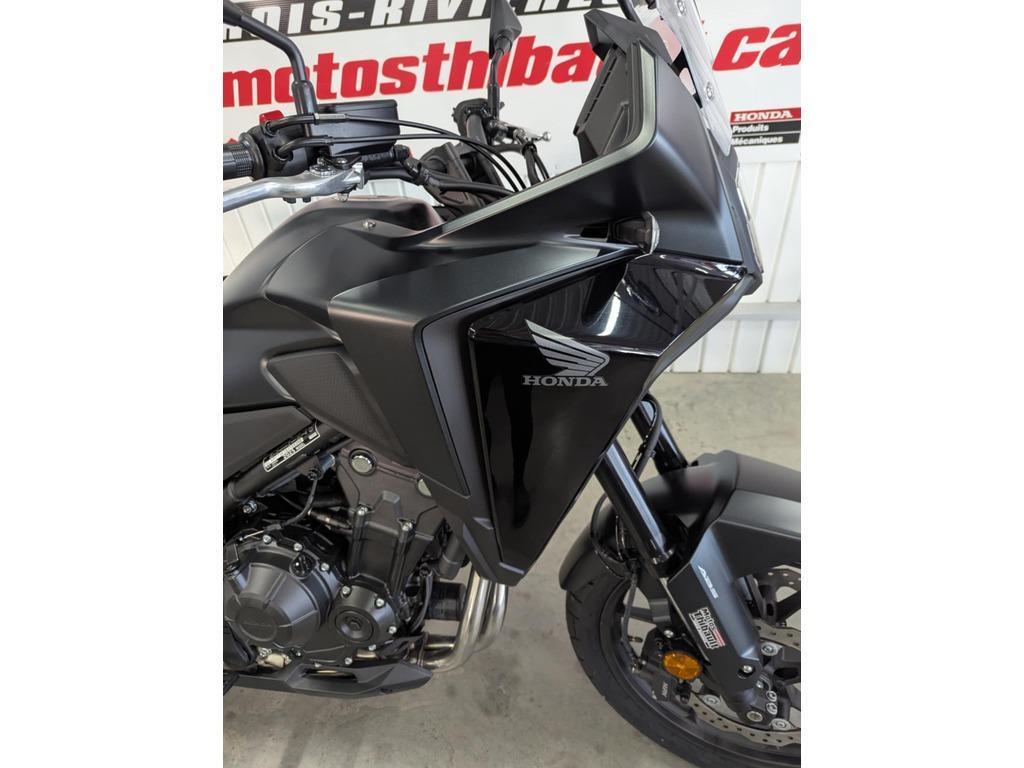 Honda NX500 2025
