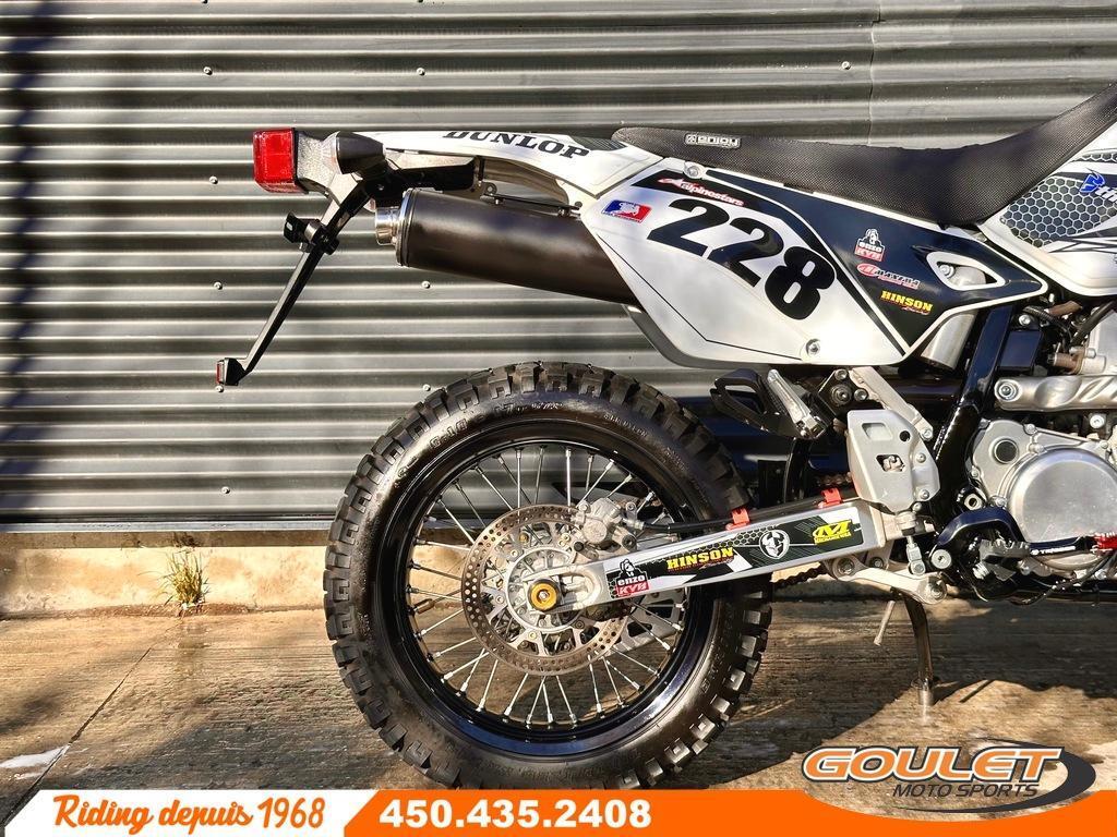 Suzuki DR-Z400 2022