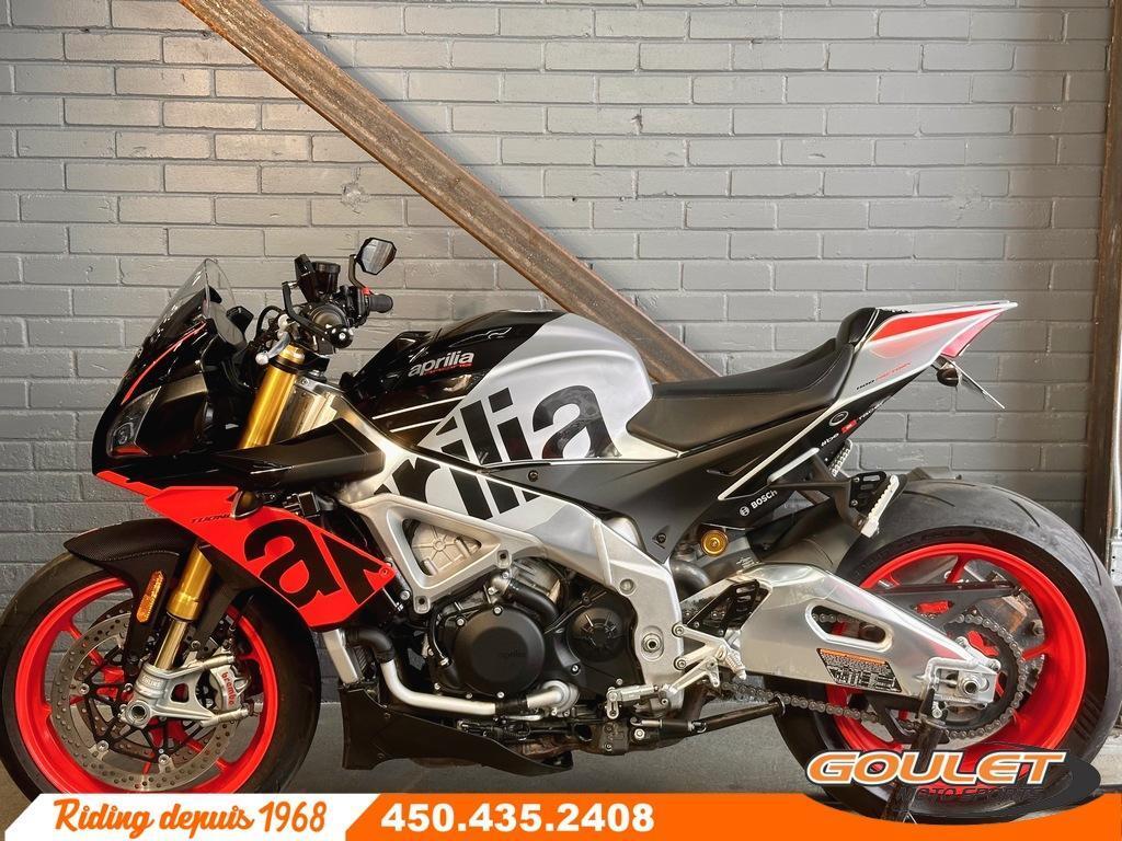 Aprilia Tuono V4 1100 Factory 2019