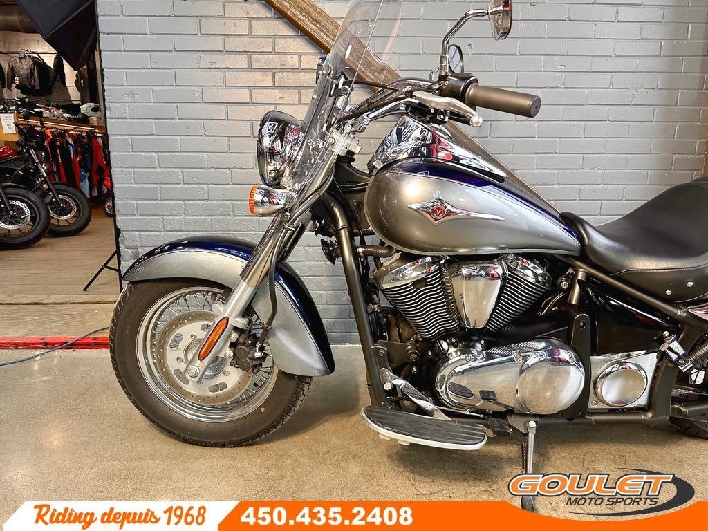 Kawasaki Vulcan 900 Classic 2025