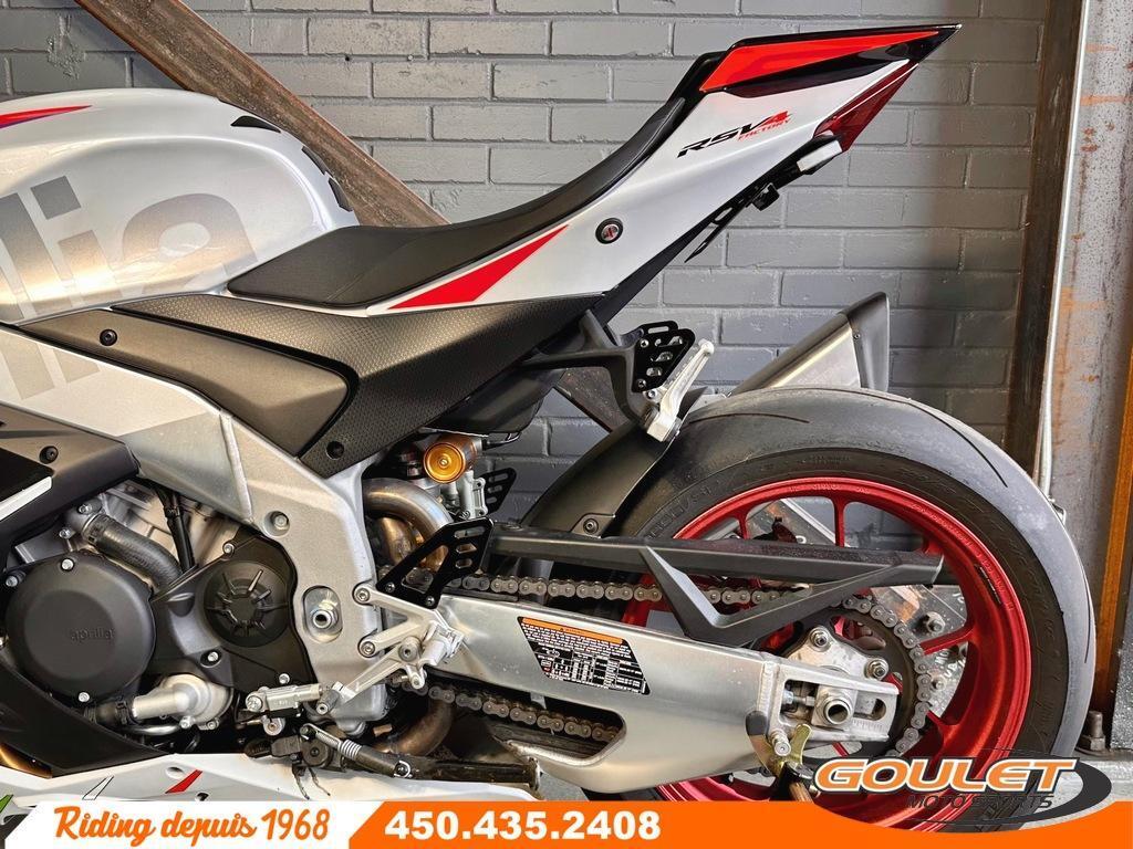 Aprilia RSV4 1100 Factory 2023