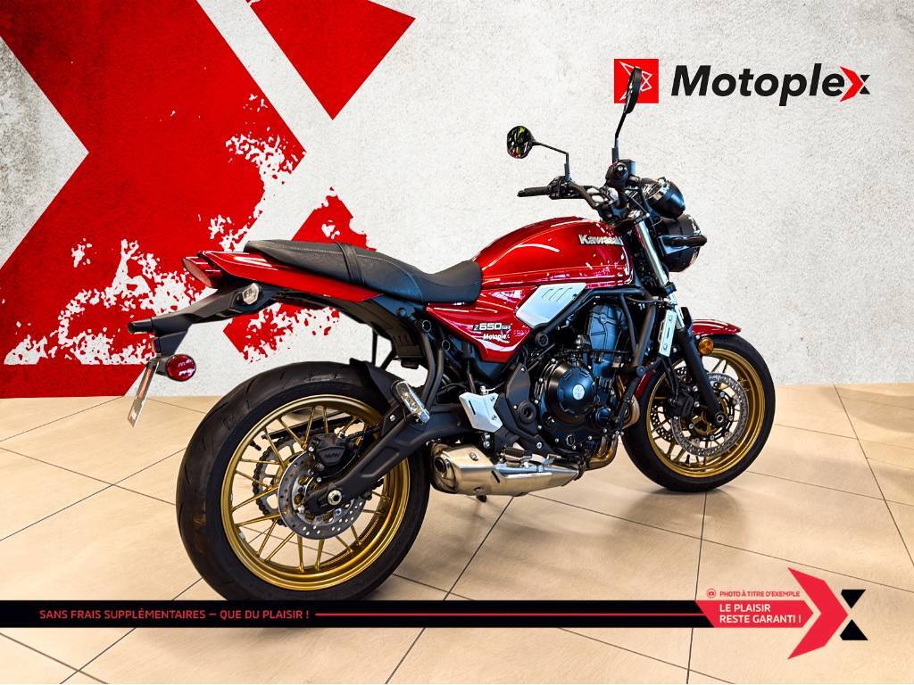 Kawasaki Z650RS 2024