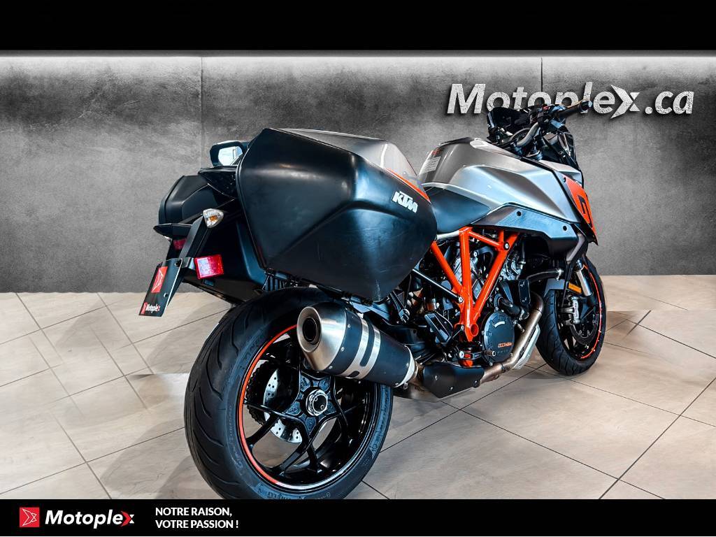 KTM SUPERDUKE GT 1290R 2017