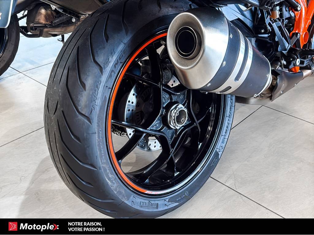 KTM SUPERDUKE GT 1290R 2017