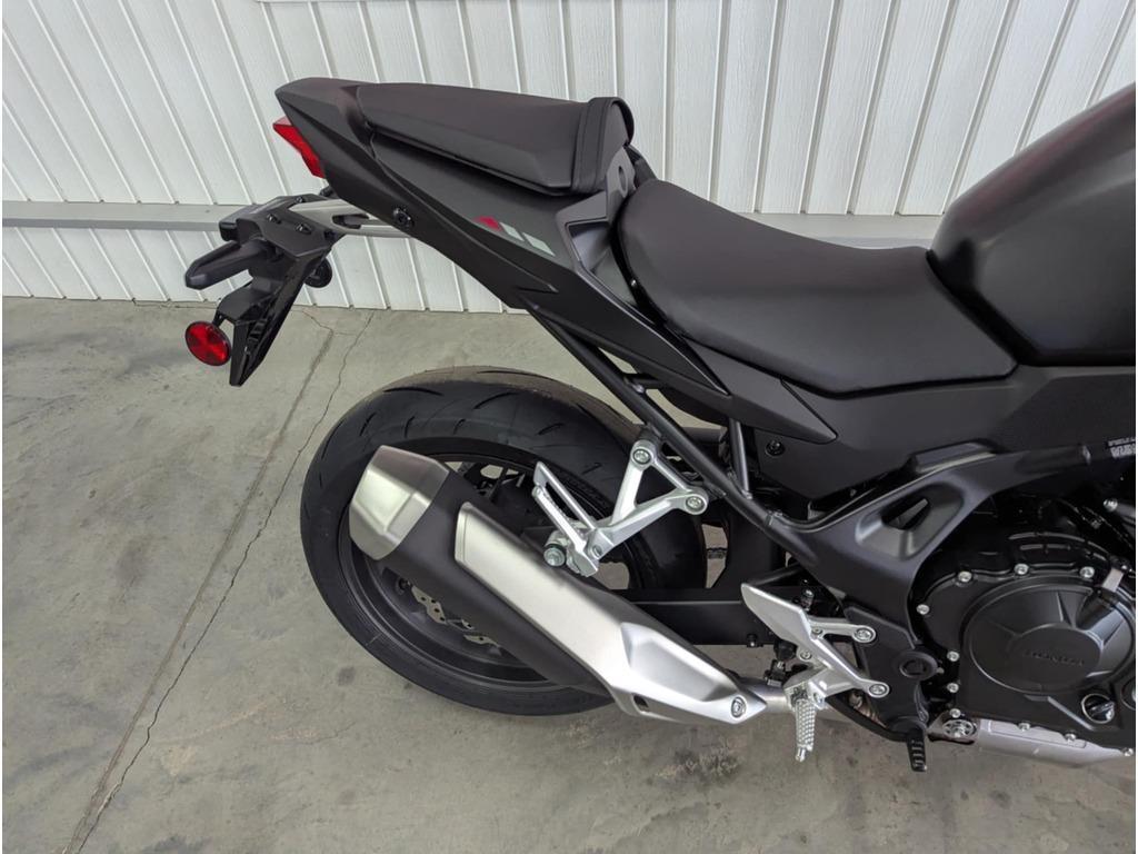 Honda CB750 2025