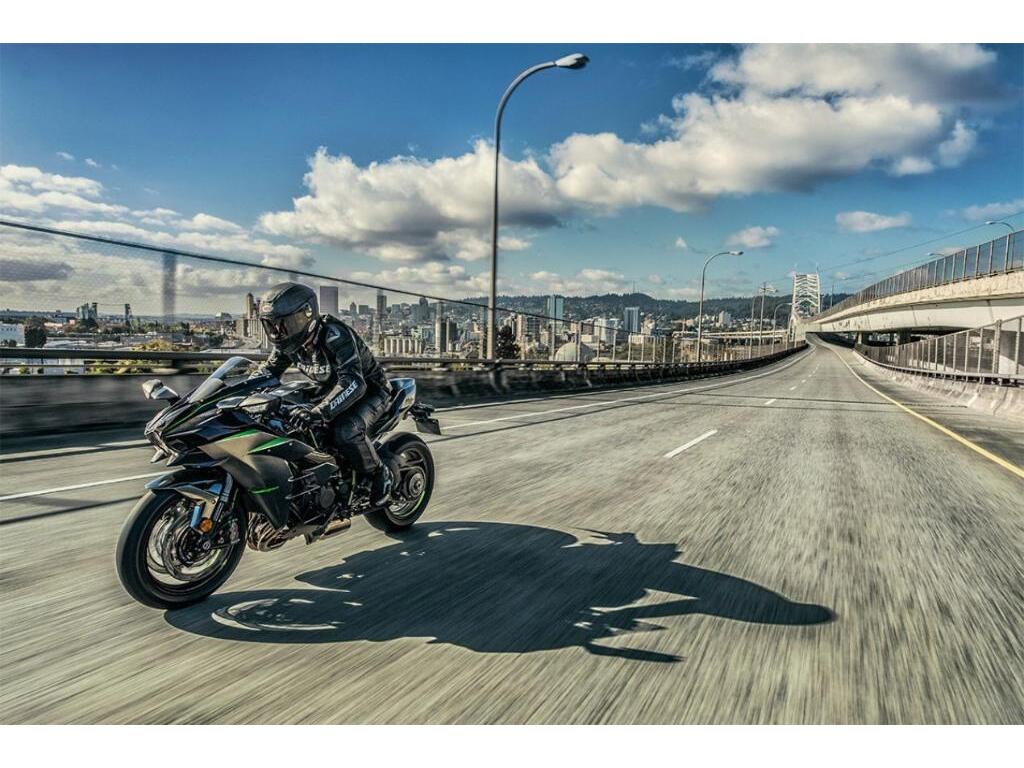 Kawasaki Ninja H2 Carbon 2026