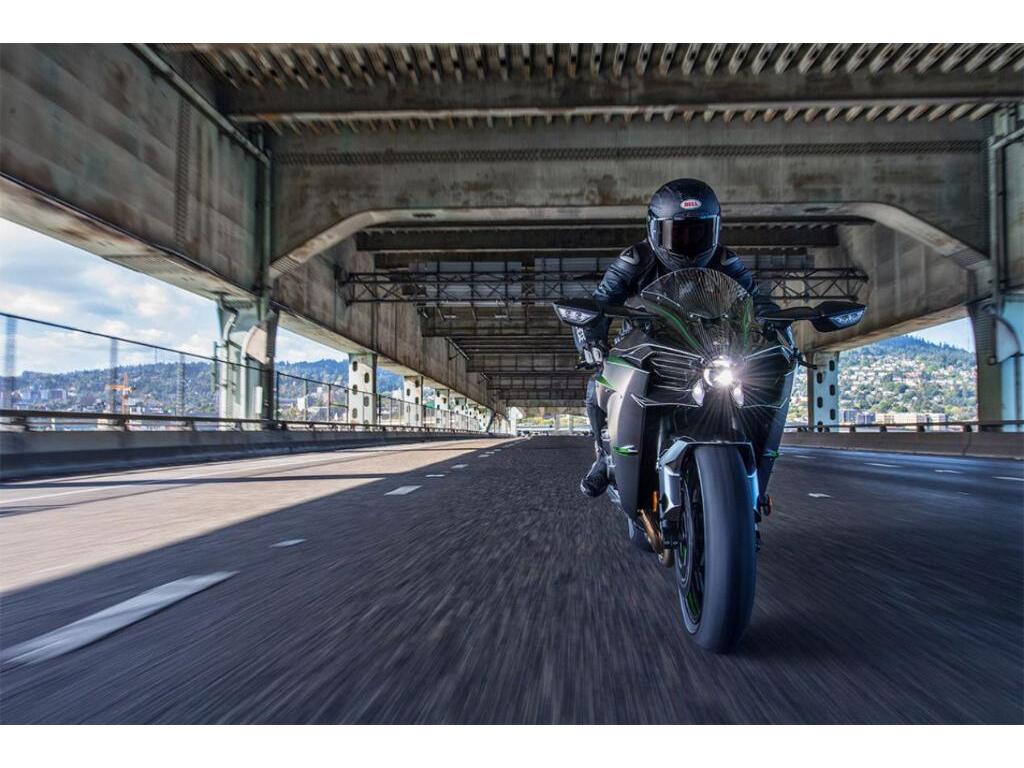Kawasaki Ninja H2 Carbon 2026