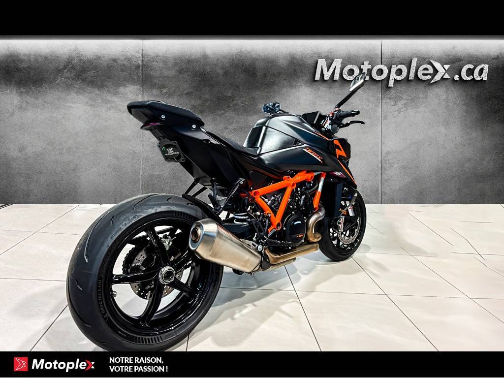 KTM SUPERDUKE 1390R 2024