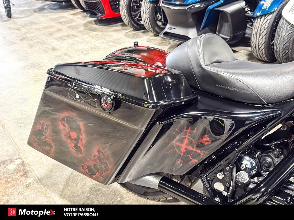 Harley-Davidson ROADKING FLHPI CUSTOM PAINT 2002