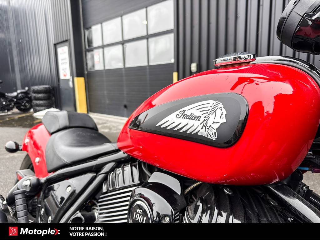 Indian Motorcycles CHIEF BOBBER DARKHORSE ABS 2022