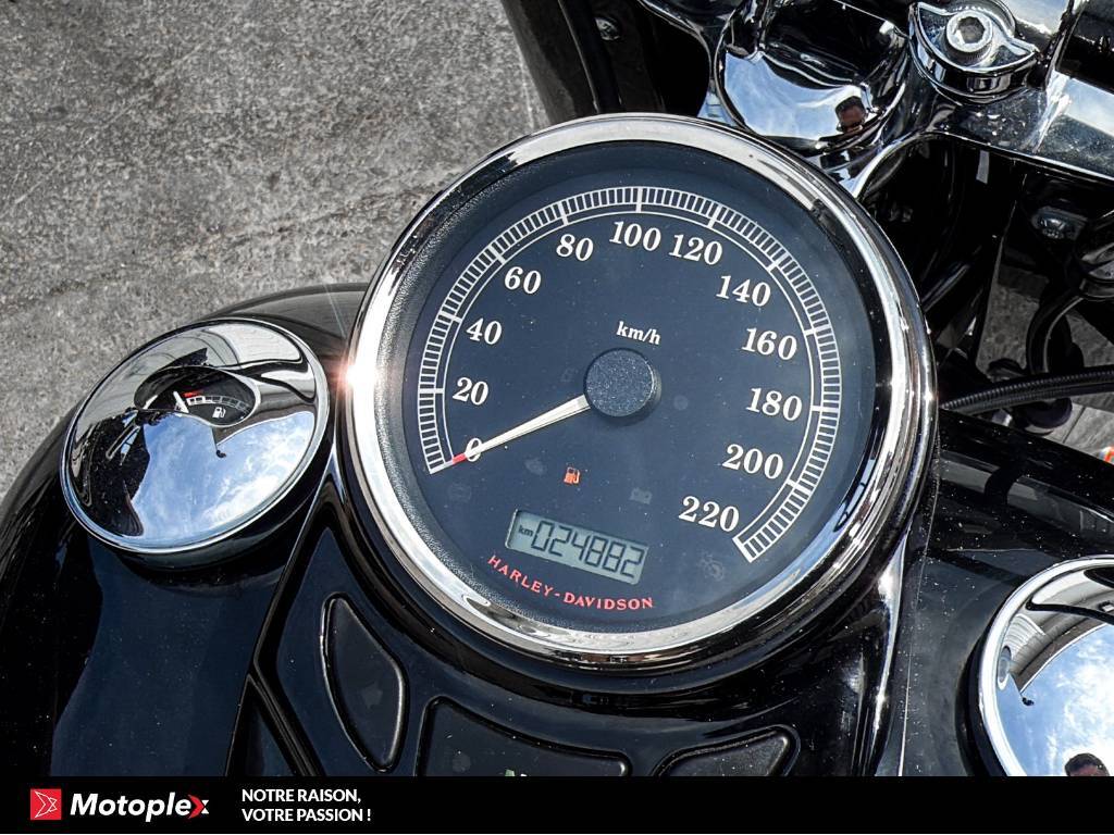 Harley-Davidson SOFTAIL SLIM FLSS 2015