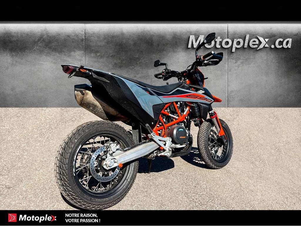 KTM 690 SMC R 2021