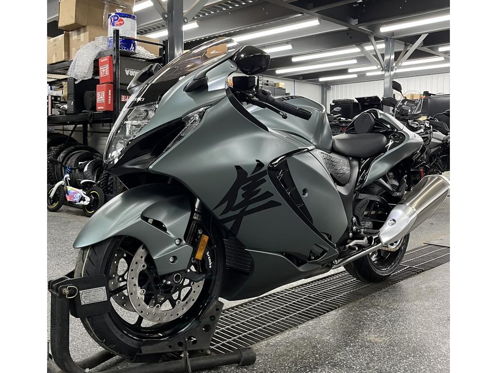 Suzuki Hayabusa 2025