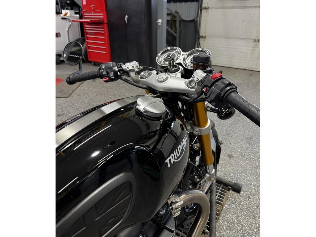 Triumph THRUXTON 1200 RS 2022