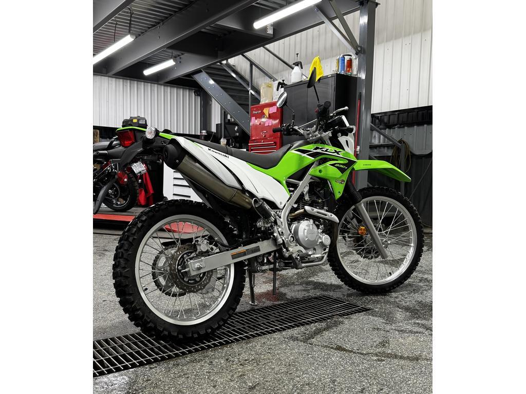 Kawasaki KLX230 S 2023
