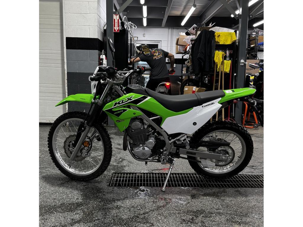 Kawasaki KLX230 S 2023
