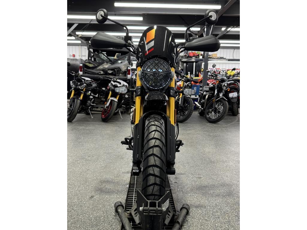 Triumph SCRAMBLER 400 XC GRI 2026