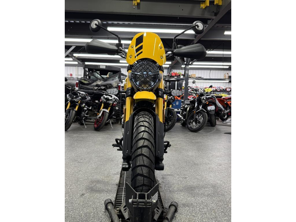 Triumph SCRAMBLER 400 XC JAU 2026