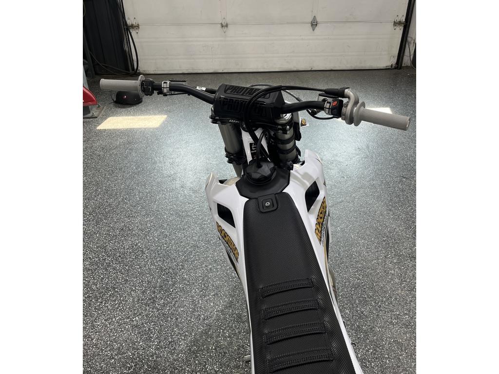 Husqvarna FC 450 FACTORY EDITI 2025