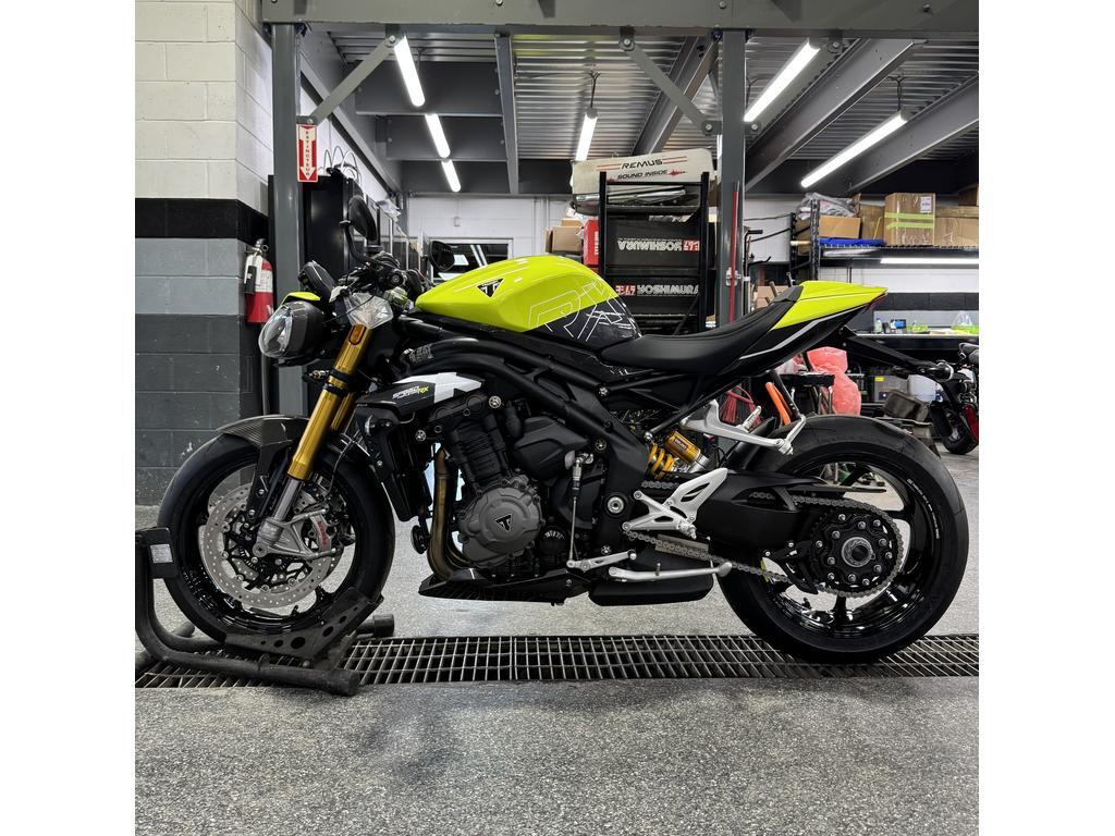 Triumph SPEED TRIPLE 1200 RX 2026