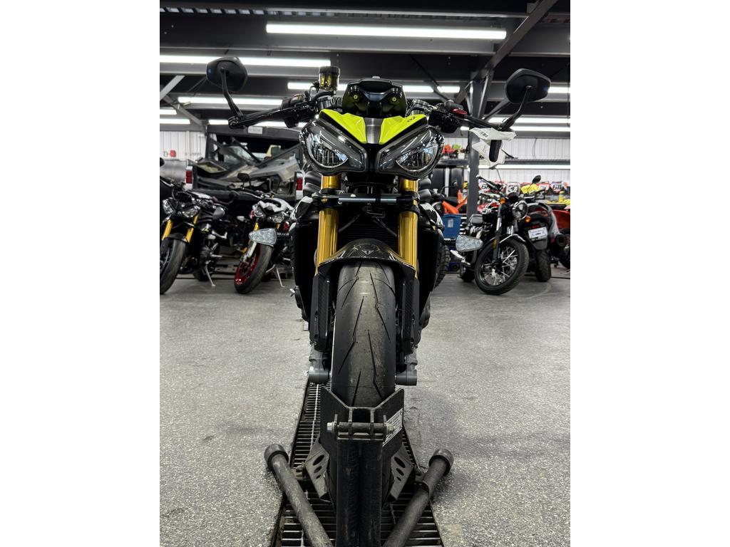 Triumph SPEED TRIPLE 1200 RX 2026