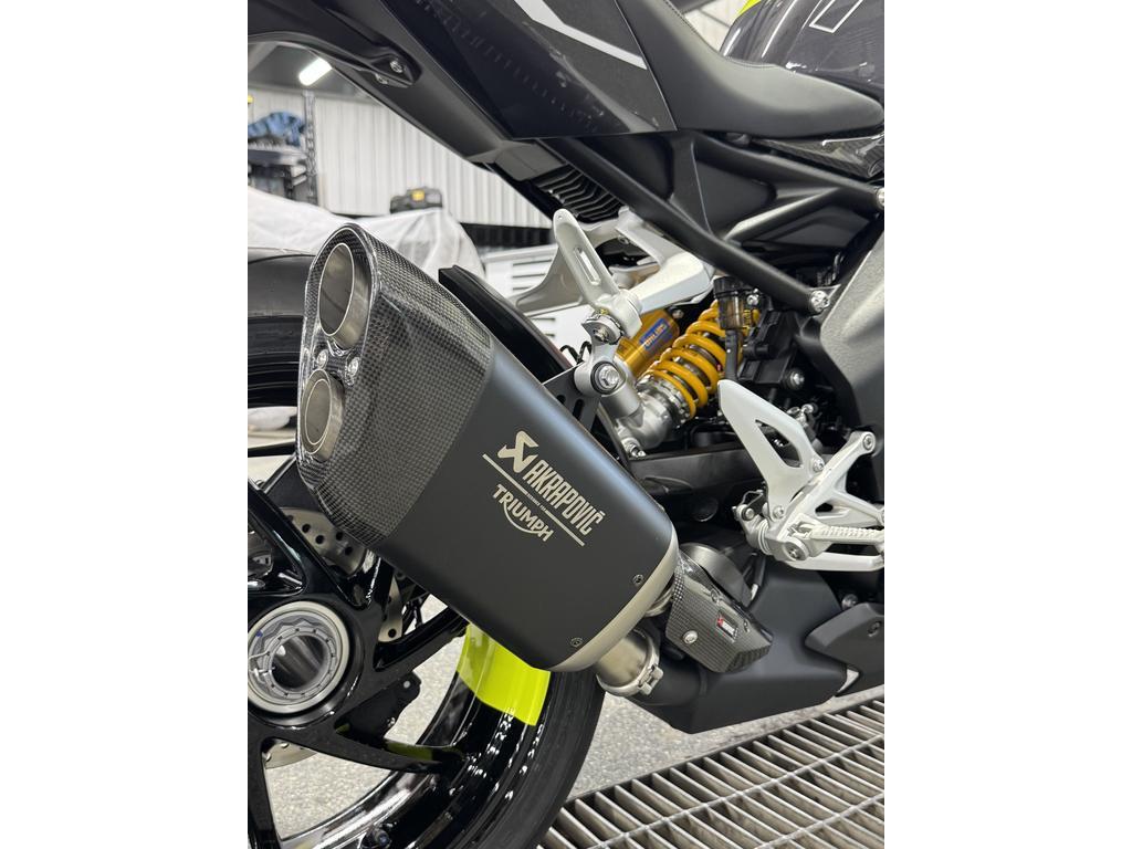 Triumph SPEED TRIPLE 1200 RX 2026