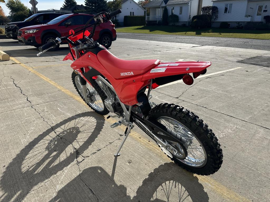 Honda CRF125FB 2025