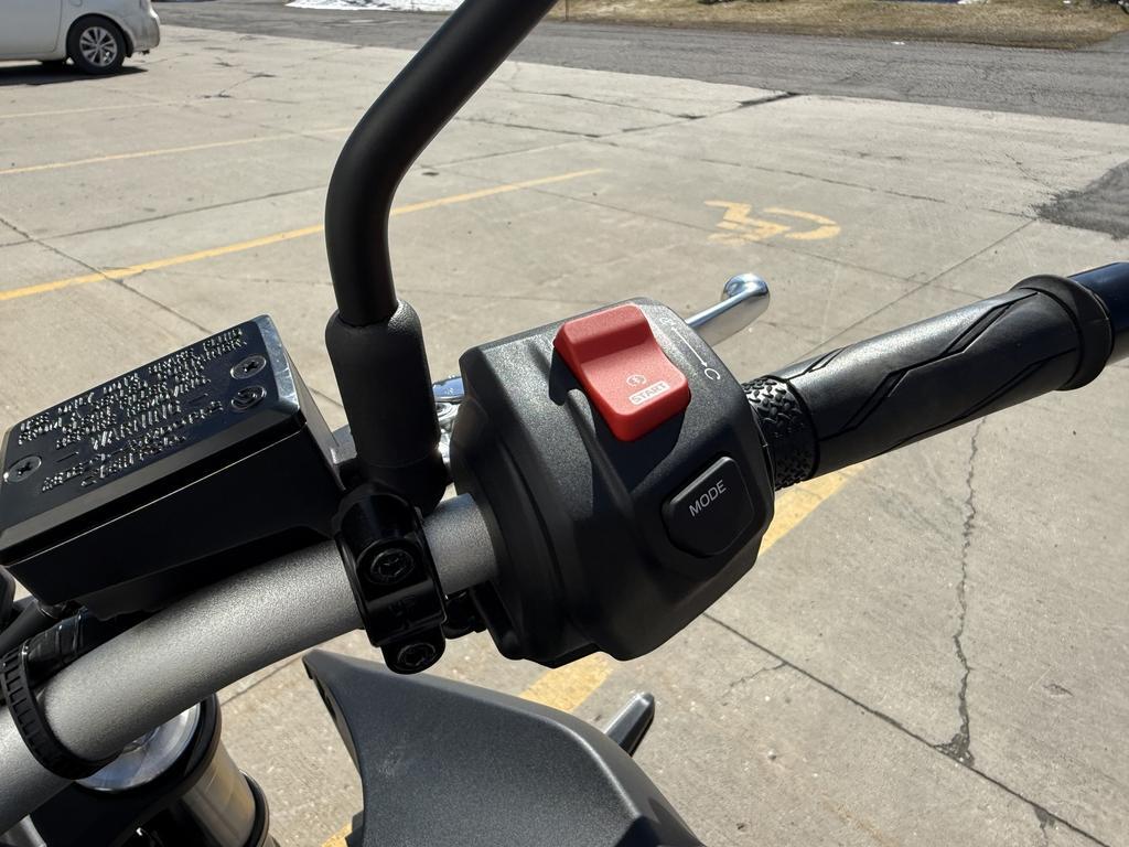 Kawasaki KLR650 2025