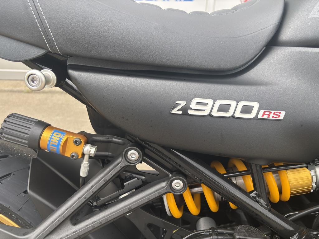 Kawasaki Z900RS SE 2025