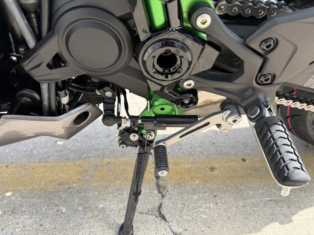 Kawasaki KLR650 2025
