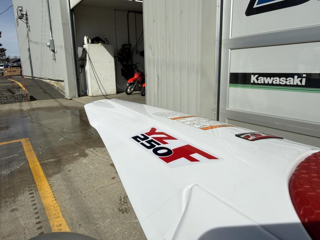 Yamaha YZ250 2026