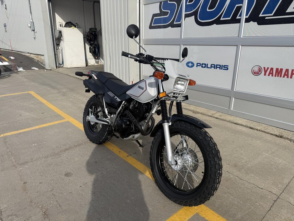 Yamaha TW200 2026