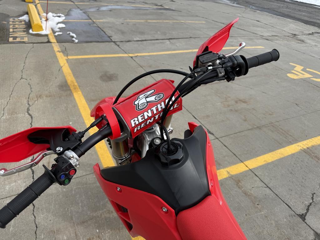 Yamaha TW200 2026