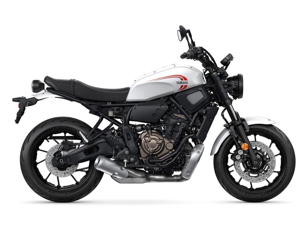 Yamaha XSR900 2026