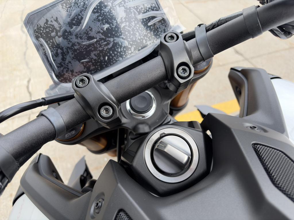 Yamaha XSR700 2026