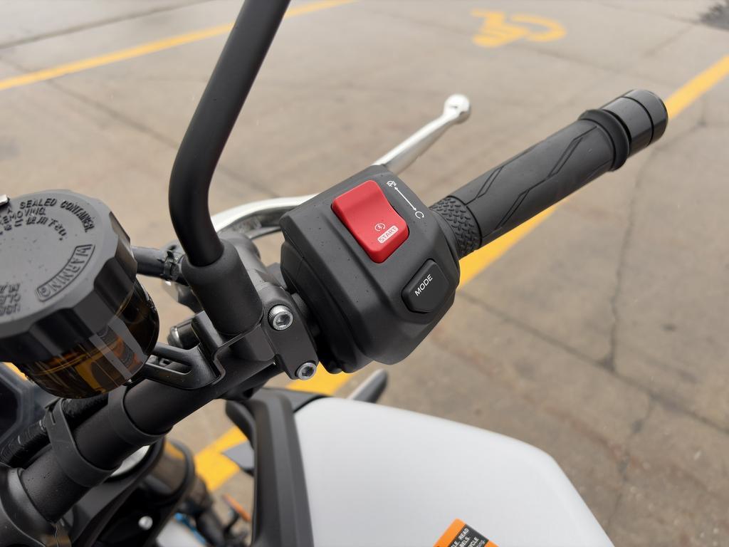 Yamaha YZF-R9 2026