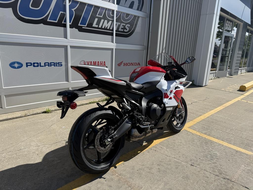 Yamaha YZF-R9 2026