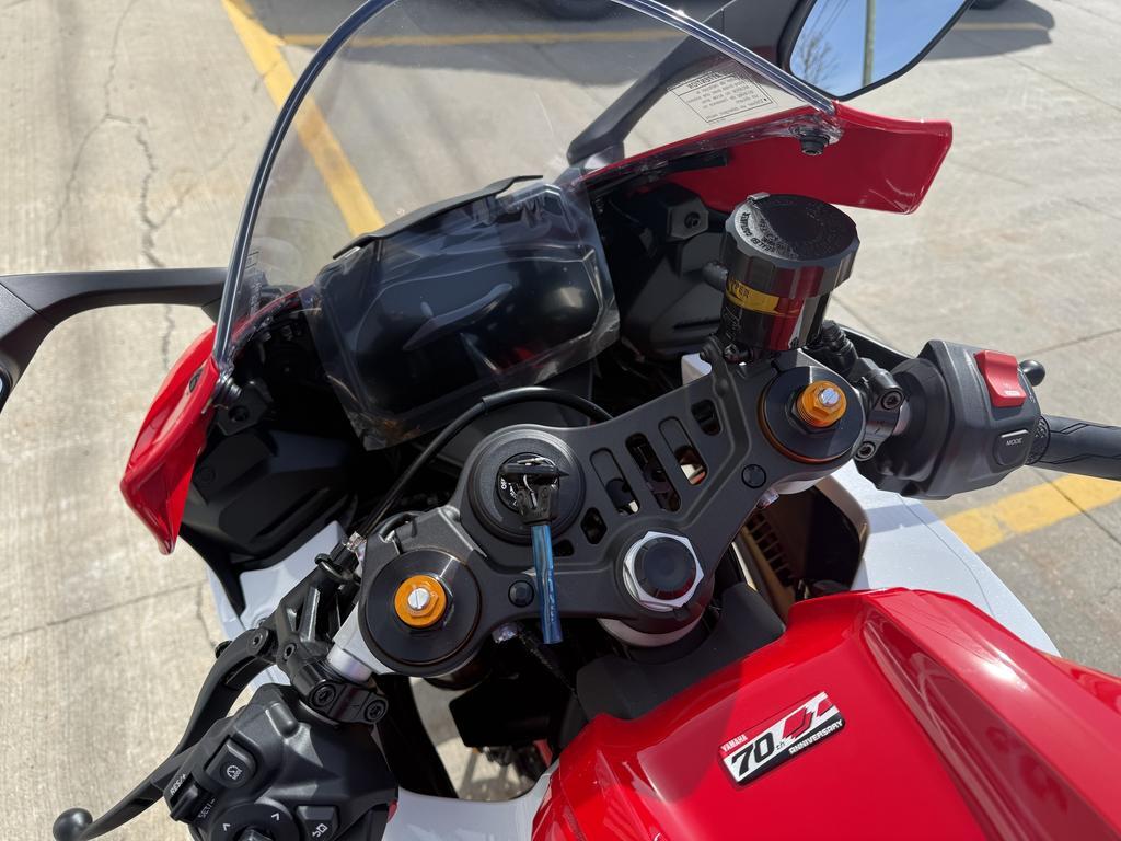 Yamaha YZF-R7 2026